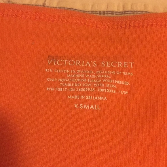 Super soft orange tank Victoria’s Secret - Picture 2 of 2